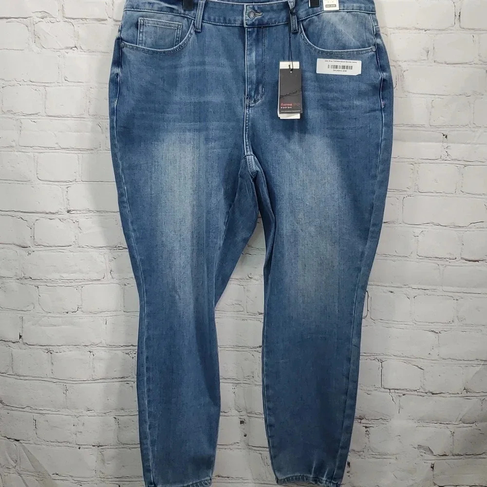 Judy Blue Therma Denim Skinny Fit High Waist Curvy Womens Jeans Size 22W NWT